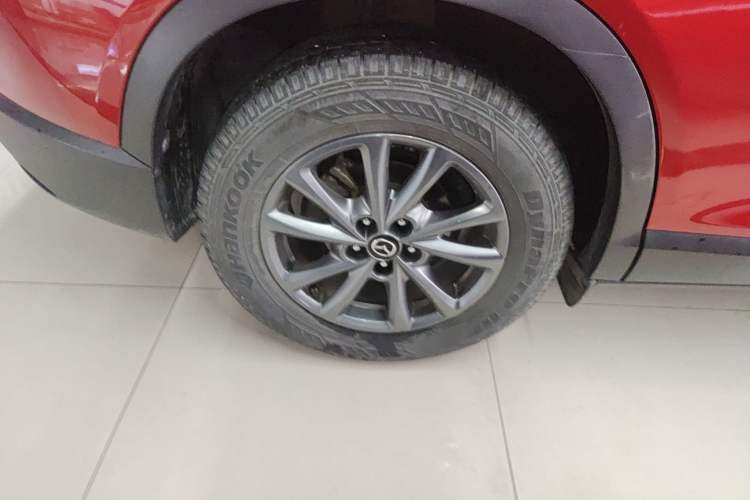 Used Mazda CX-4 2021 2.0L Automatic Two-Wheel Drive Blue Sky Exploration Edition Right Rear Wheel Hub