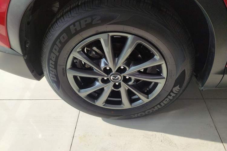 Used Mazda CX-4 2021 2.0L Automatic Two-Wheel Drive Blue Sky Dynamic Edition Right Rear Wheel Hub