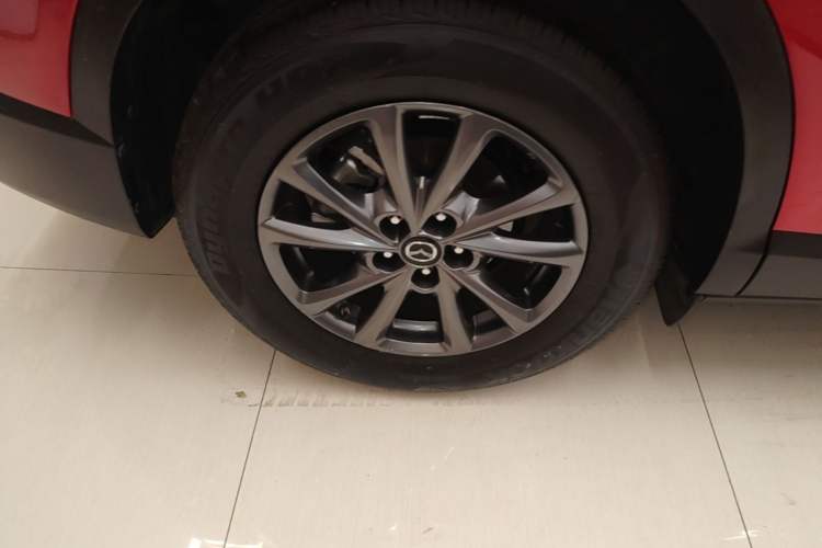 Used Mazda CX-4 2021 2.0L Automatic Two-Wheel Drive Blue Sky Dynamic Edition Right Rear Wheel Hub