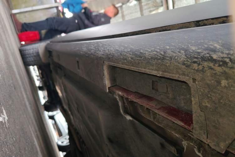 Used Mazda CX-4 2021 2.0L Automatic Two-Wheel Drive Blue Sky Dynamic Edition Right Side Sill
