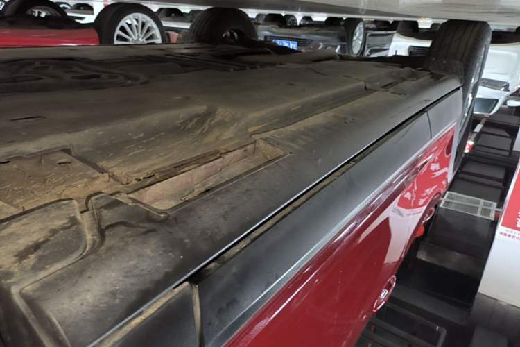 Used Mazda CX-4 2021 2.0L Automatic Two-Wheel Drive Blue Sky Exploration Edition Right Side Sill