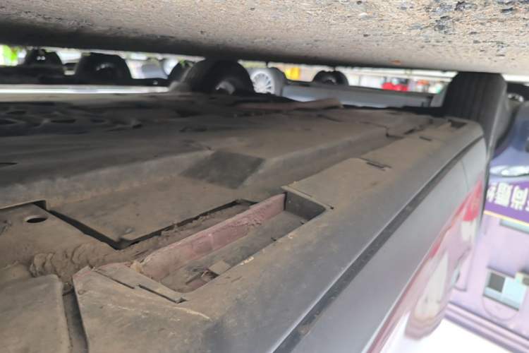 Used Mazda CX-4 2021 2.0L Automatic Two-Wheel Drive Blue Sky Exploration Edition Right Side Sill