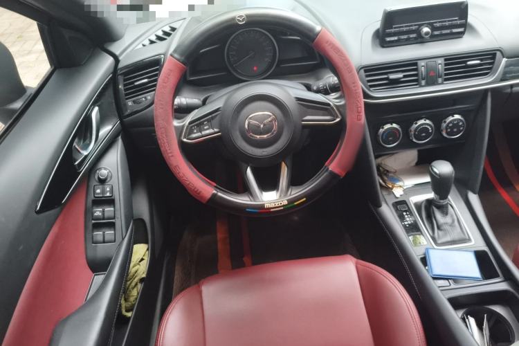Used Mazda CX-4 2021 2.0L Automatic Two-Wheel Drive Blue Sky Youth Edition Steering Wheel