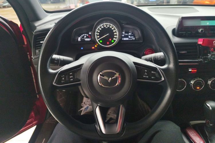 Used Mazda CX-4 2021 2.0L Automatic Two-Wheel Drive Blue Sky Dynamic Edition Steering Wheel