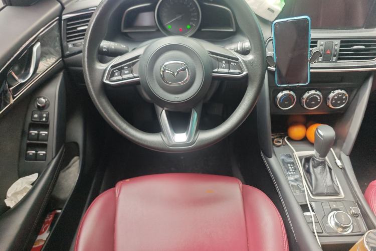 Used Mazda CX-4 2021 2.0L Automatic Two-Wheel Drive Blue Sky Dynamic Edition Steering Wheel