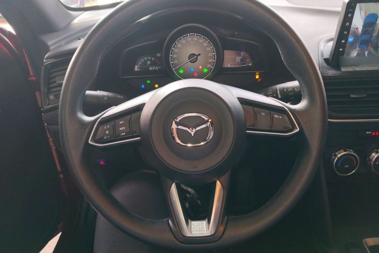 Used Mazda CX-4 2021 2.0L Automatic Two-Wheel Drive Blue Sky Dynamic Edition Steering Wheel