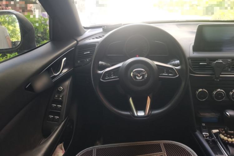 Used Mazda CX-4 2021 2.0L Automatic Two-Wheel Drive Blue Sky Dynamic Edition Steering Wheel