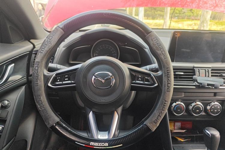 Used Mazda CX-4 2021 2.0L Automatic Two-Wheel Drive Blue Sky Dynamic Edition Steering Wheel