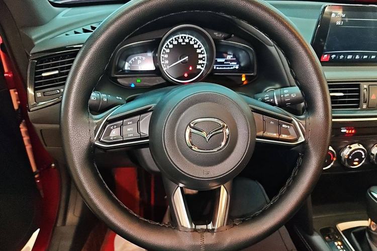Used Mazda CX-4 2021 2.0L Automatic Two-Wheel Drive Blue Sky Dynamic Edition Steering Wheel