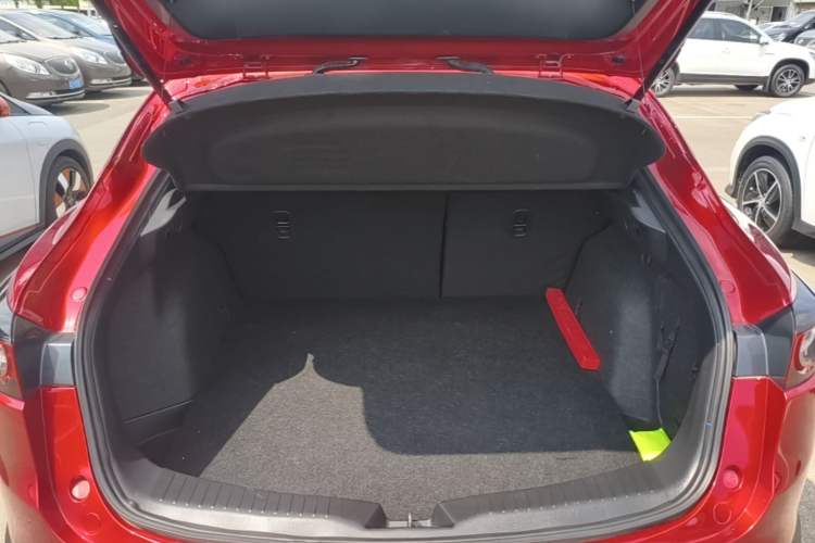 Used Mazda CX-4 2021 2.0L Automatic Two-Wheel Drive Blue Sky Dynamic Edition Trunk