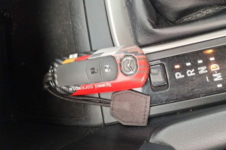 Used Mazda CX-4 2021 2.0L Automatic Two-Wheel Drive Blue Sky Dynamic Edition Vehicle Key