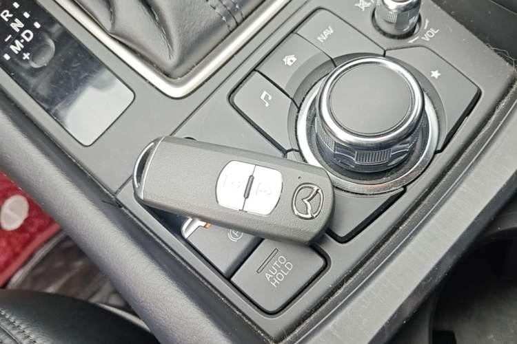 Used Mazda CX-4 2021 2.0L Automatic Two-Wheel Drive Blue Sky Dynamic Edition Vehicle Key