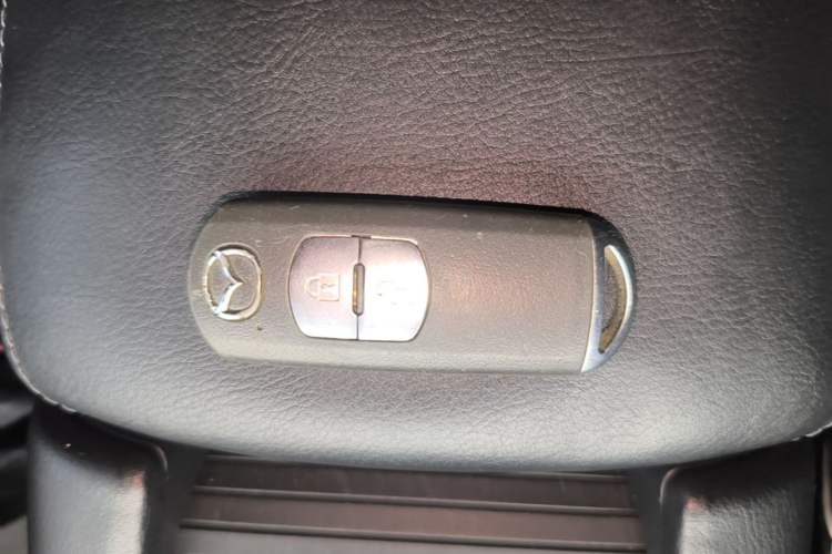 Used Mazda CX-4 2021 2.0L Automatic Two-Wheel Drive Blue Sky Exploration Edition Vehicle Key