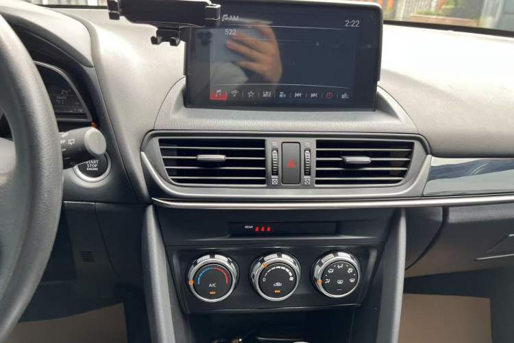 Used Mazda CX-4 2021 2.0L Automatic Two-Wheel Drive Blue Sky Dynamic Edition Audio And AC Panel