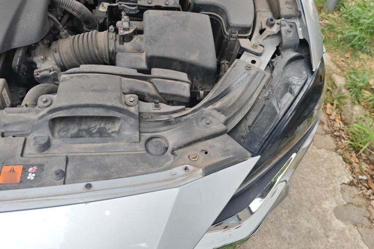 Used Mazda CX-4 2021 2.0L Automatic Two-Wheel Drive Blue Sky Dynamic Edition Engine Bay Left