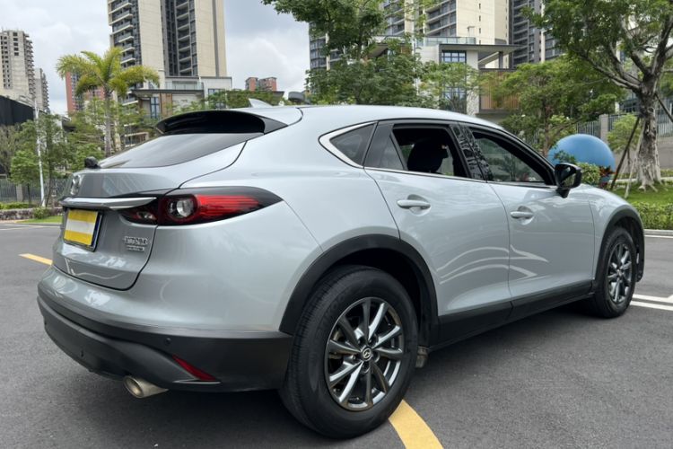 Used Mazda CX-4 2021 2.0L Automatic Two-Wheel Drive Blue Sky Dynamic Edition Exterior 3
