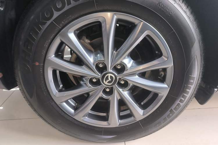 Used Mazda CX-4 2021 2.0L Automatic Two-Wheel Drive Blue Sky Dynamic Edition Exterior 8