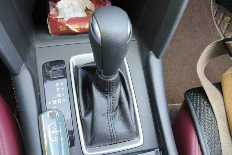 Used Mazda CX-4 2021 2.0L Automatic Two-Wheel Drive Blue Sky Dynamic Edition Gear Lever