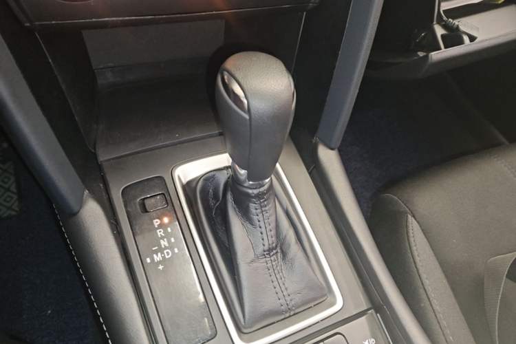 Used Mazda CX-4 2021 2.0L Automatic Two-Wheel Drive Blue Sky Dynamic Edition Gear Lever