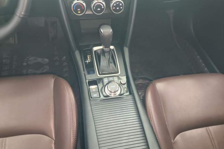 Used Mazda CX-4 2021 2.0L Automatic Two-Wheel Drive Blue Sky Dynamic Edition Gear Lever