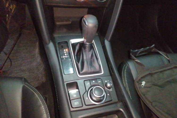 Used Mazda CX-4 2021 2.0L Automatic Two-Wheel Drive Blue Sky Dynamic Edition Gear Lever