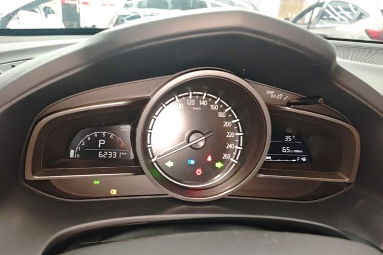 Used Mazda CX-4 2021 2.0L Automatic Two-Wheel Drive Blue Sky Dynamic Edition Instrument Cluster