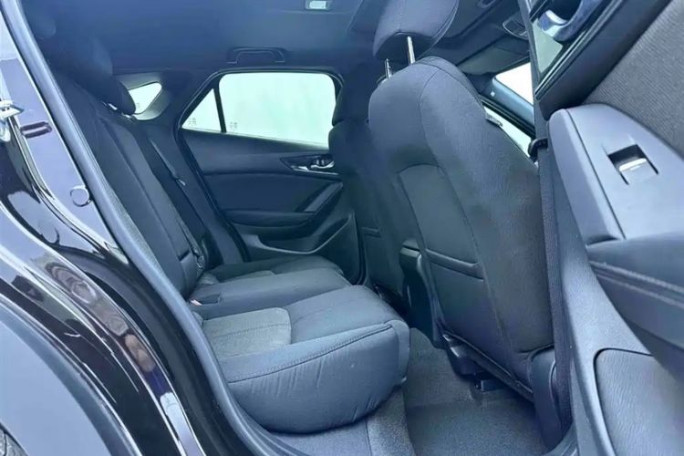 Used Mazda CX-4 2021 2.0L Automatic Two-Wheel Drive Blue Sky Exploration Edition Interior 10