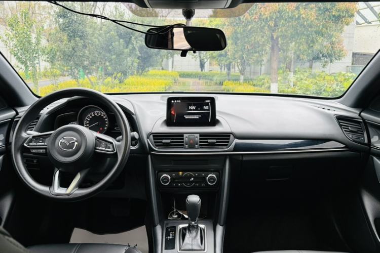 Used Mazda CX-4 2021 2.0L Automatic Two-Wheel Drive Blue Sky Dynamic Edition Interior 3