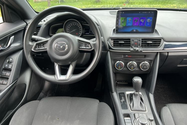 Used Mazda CX-4 2021 2.0L Automatic Two-Wheel Drive Blue Sky Dynamic Edition Interior 6