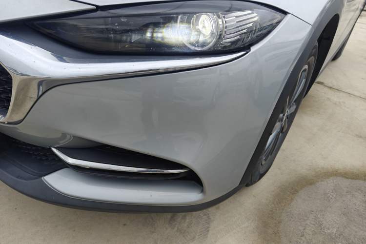 Used Mazda CX-4 2021 2.0L Automatic Two-Wheel Drive Blue Sky Dynamic Edition Left Front Headlight