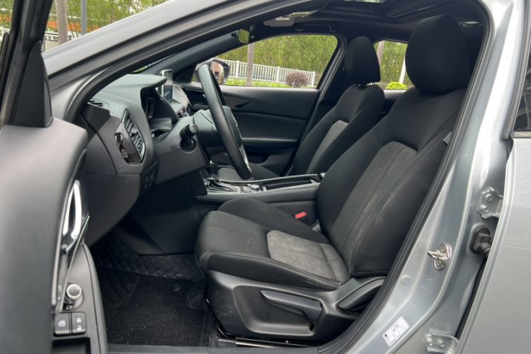 Used Mazda CX-4 2021 2.0L Automatic Two-Wheel Drive Blue Sky Dynamic Edition Left Front Seat