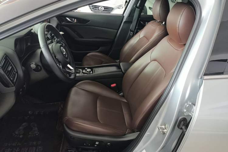 Used Mazda CX-4 2021 2.0L Automatic Two-Wheel Drive Blue Sky Dynamic Edition Left Front Seat