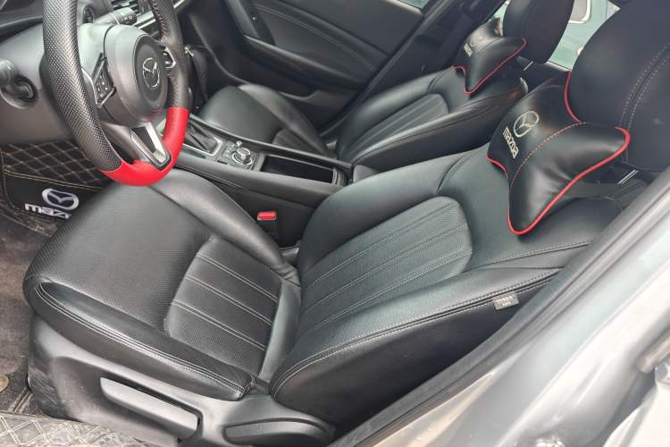 Used Mazda CX-4 2021 2.0L Automatic Two-Wheel Drive Blue Sky Dynamic Edition Left Front Seat