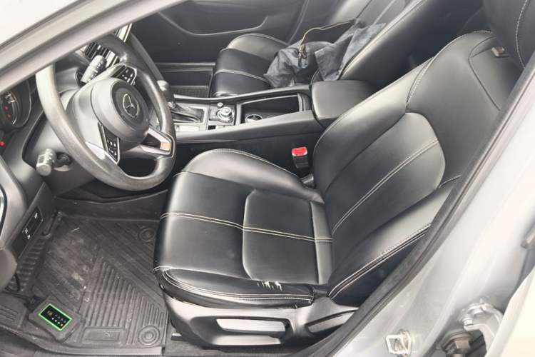 Used Mazda CX-4 2021 2.0L Automatic Two-Wheel Drive Blue Sky Dynamic Edition Left Front Seat