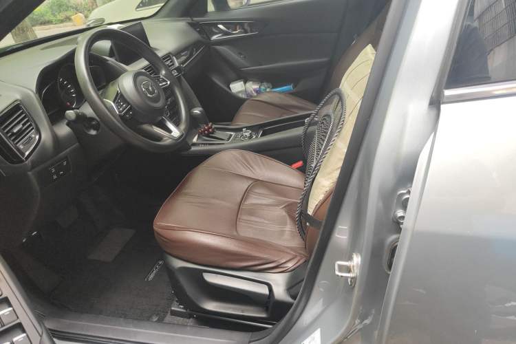 Used Mazda CX-4 2021 2.0L Automatic Two-Wheel Drive Blue Sky Exploration Edition Left Front Seat