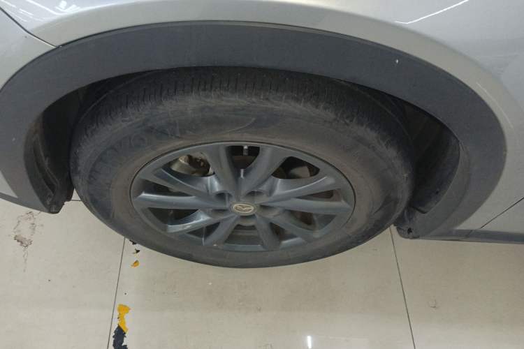 Used Mazda CX-4 2021 2.0L Automatic Two-Wheel Drive Blue Sky Dynamic Edition Left Front Wheel Hub