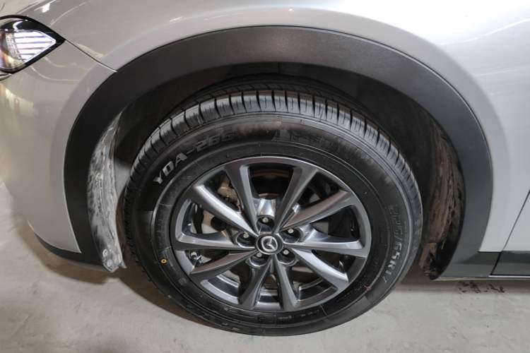Used Mazda CX-4 2021 2.0L Automatic Two-Wheel Drive Blue Sky Dynamic Edition Left Front Wheel Hub