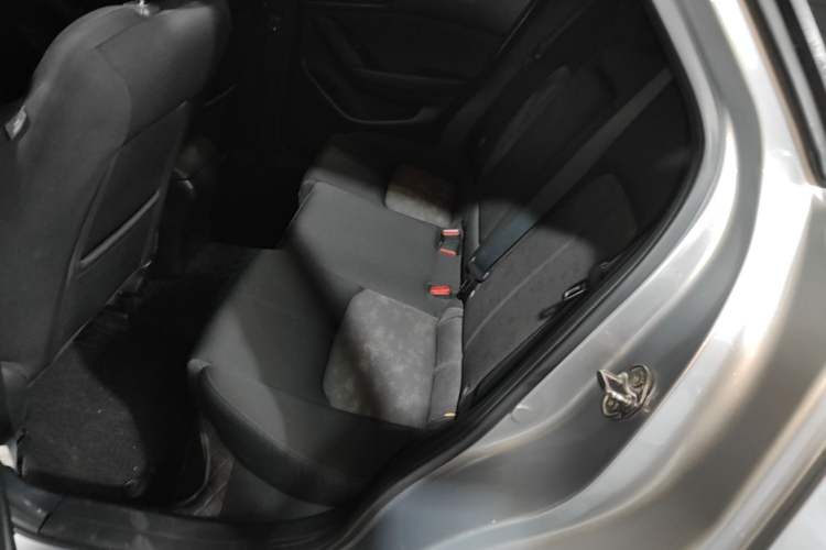 Used Mazda CX-4 2021 2.0L Automatic Two-Wheel Drive Blue Sky Dynamic Edition Left Rear Seat