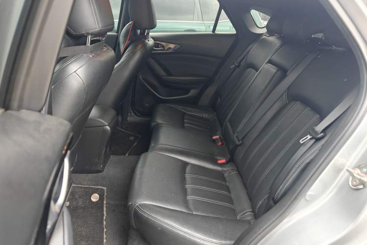 Used Mazda CX-4 2021 2.0L Automatic Two-Wheel Drive Blue Sky Dynamic Edition Left Rear Seat