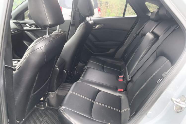 Used Mazda CX-4 2021 2.0L Automatic Two-Wheel Drive Blue Sky Dynamic Edition Left Rear Seat