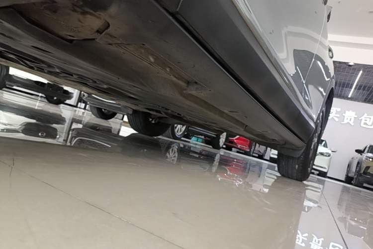 Used Mazda CX-4 2021 2.0L Automatic Two-Wheel Drive Blue Sky Dynamic Edition Left Side Sill