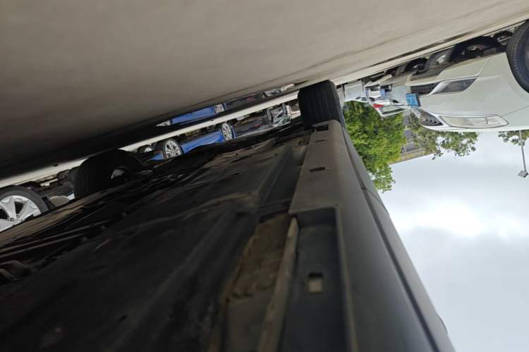 Used Mazda CX-4 2021 2.0L Automatic Two-Wheel Drive Blue Sky Dynamic Edition Left Side Sill