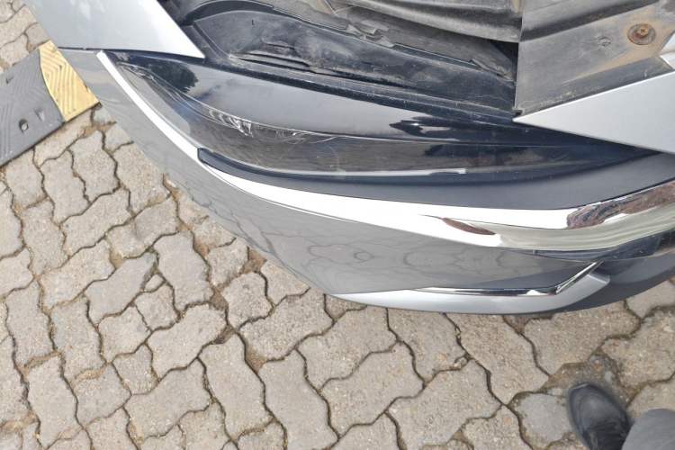 Used Mazda CX-4 2021 2.0L Automatic Two-Wheel Drive Blue Sky Dynamic Edition Right Front Headlight