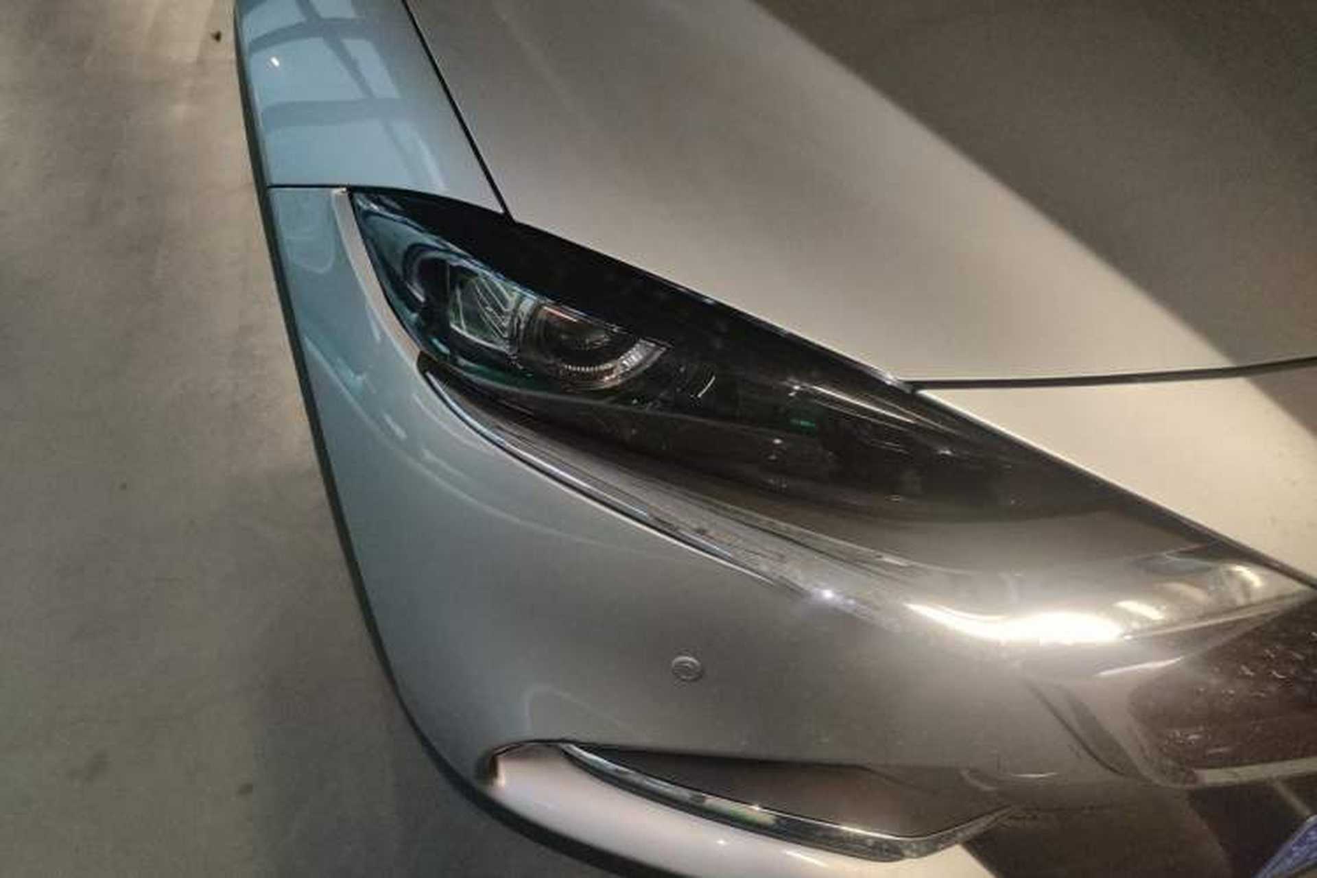 Used Mazda CX-4 2021 2.0L Automatic Two-Wheel Drive Blue Sky Dynamic Edition Right Front Headlight