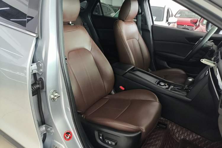 Used Mazda CX-4 2021 2.0L Automatic Two-Wheel Drive Blue Sky Dynamic Edition Right Front Seat