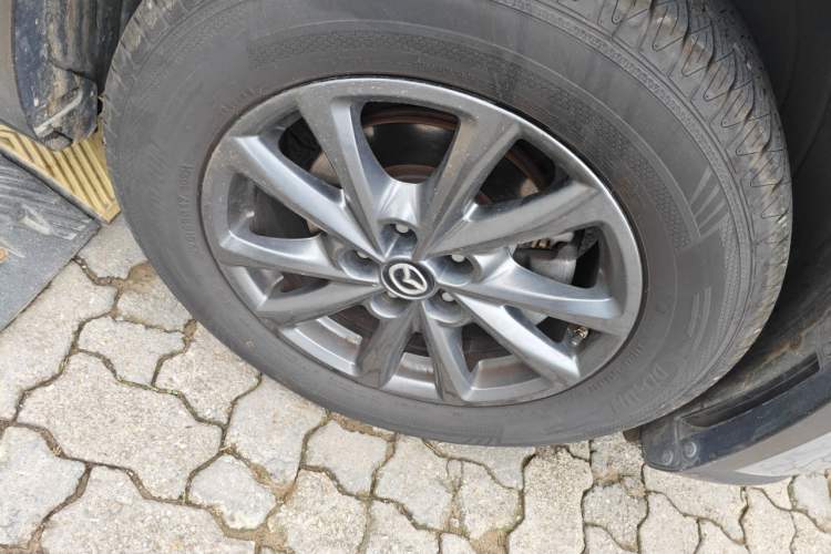 Used Mazda CX-4 2021 2.0L Automatic Two-Wheel Drive Blue Sky Dynamic Edition Right Front Wheel Hub