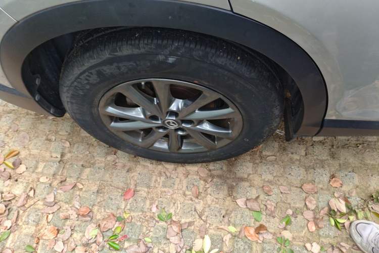 Used Mazda CX-4 2021 2.0L Automatic Two-Wheel Drive Blue Sky Exploration Edition Right Rear Wheel Hub