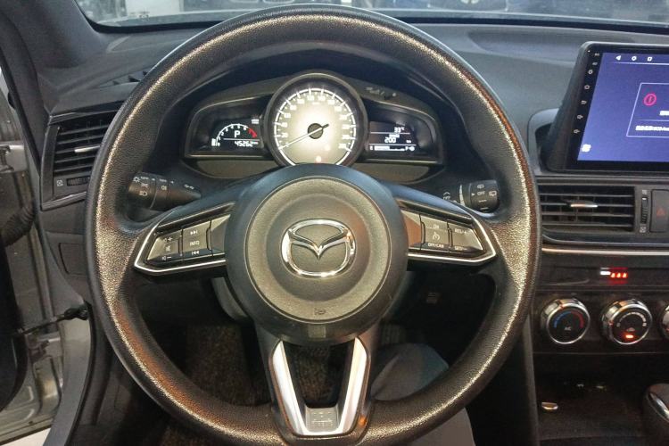 Used Mazda CX-4 2021 2.0L Automatic Two-Wheel Drive Blue Sky Dynamic Edition Steering Wheel