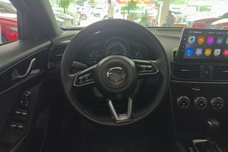 Used Mazda CX-4 2021 2.0L Automatic Two-Wheel Drive Blue Sky Dynamic Edition Steering Wheel