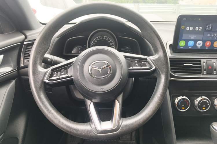 Used Mazda CX-4 2021 2.0L Automatic Two-Wheel Drive Blue Sky Dynamic Edition Steering Wheel